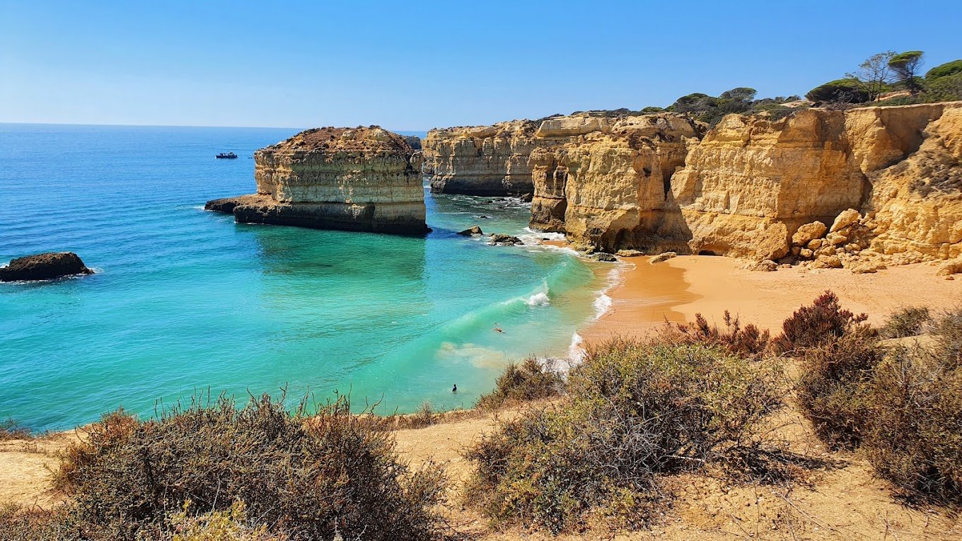 Praia das Salamitras