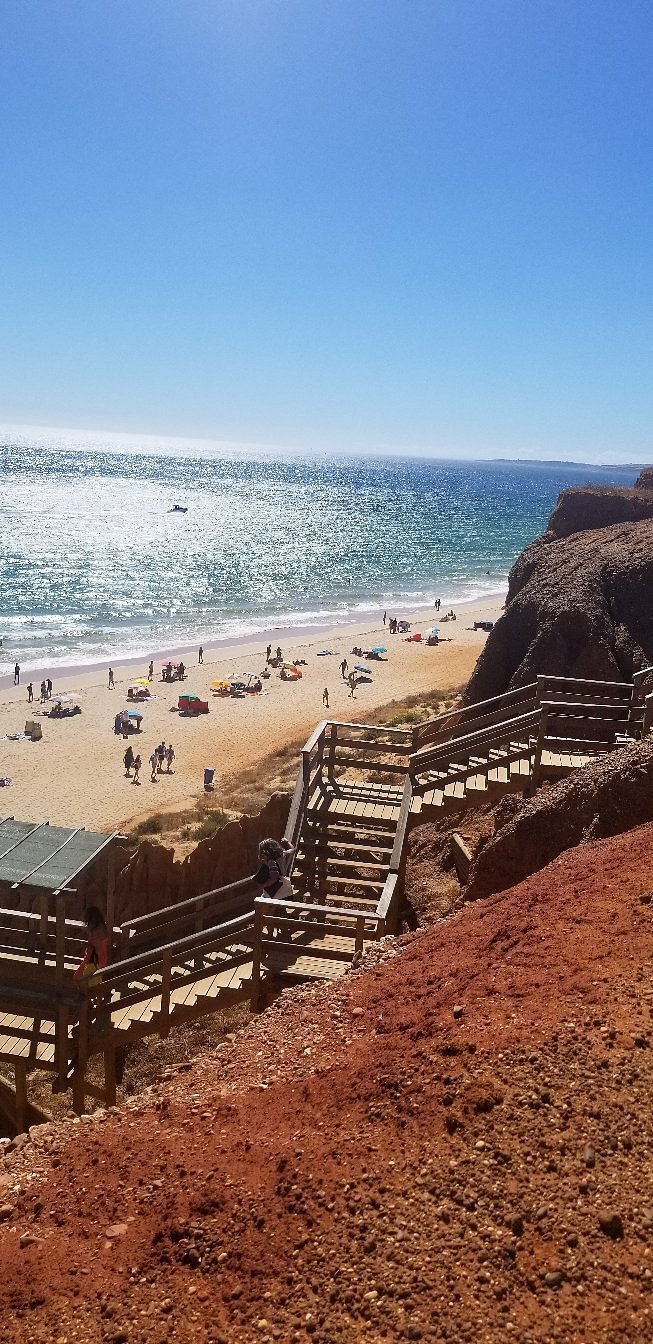 Praia Do Poço Velho