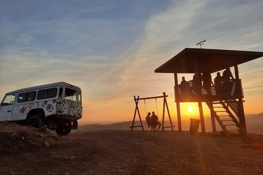 Sunset Jeep Safari with Traditional Dinner
