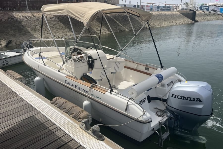 Cap Ferret 550 Boat Rental - Ria Formosa