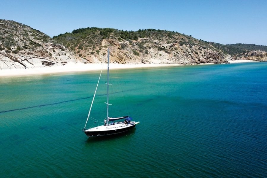Private Long Charters in a Sailing Boat
