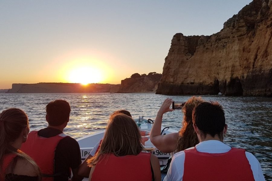 From Lagos : Sunset Boat Tour at Ponta da Piedade in Lagos