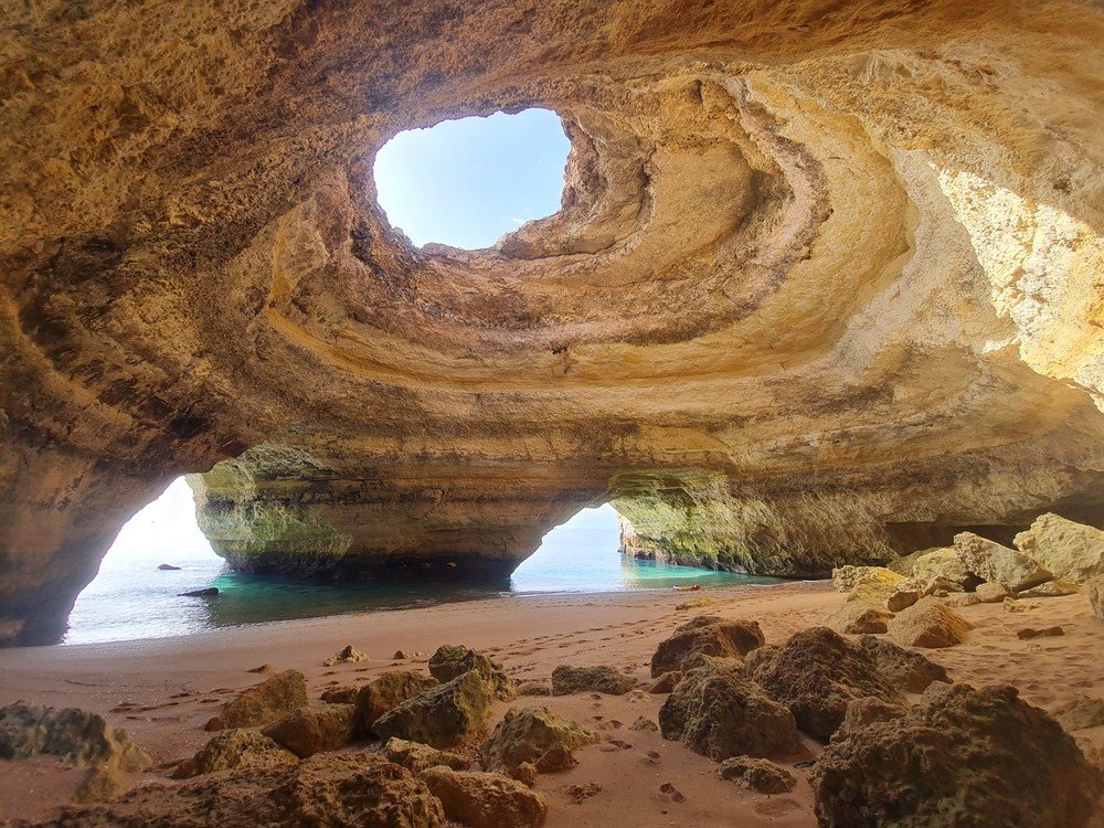 Albufeira, Private Stand Up Tour in Benagil Caves and Beaches