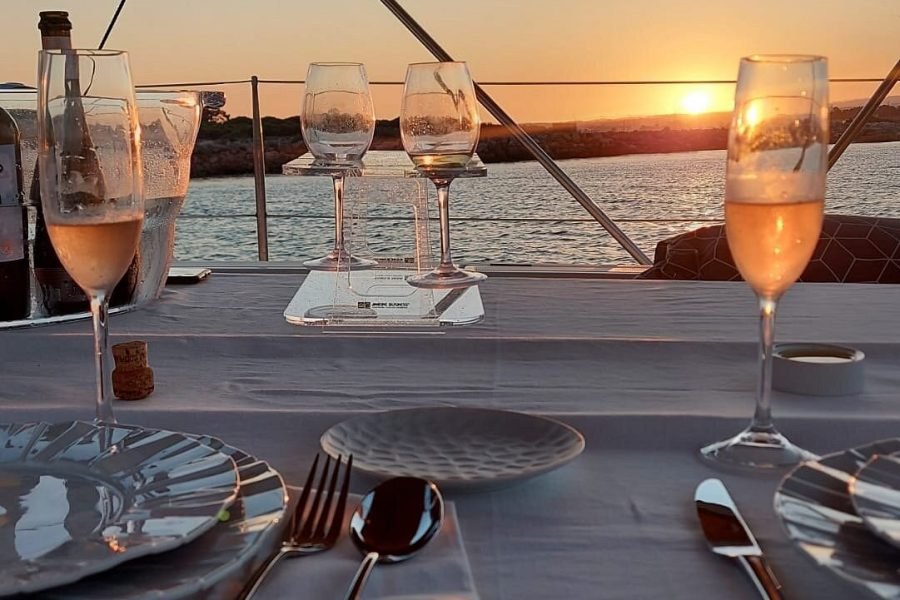 Tavira : Sunset Sailing Escape
